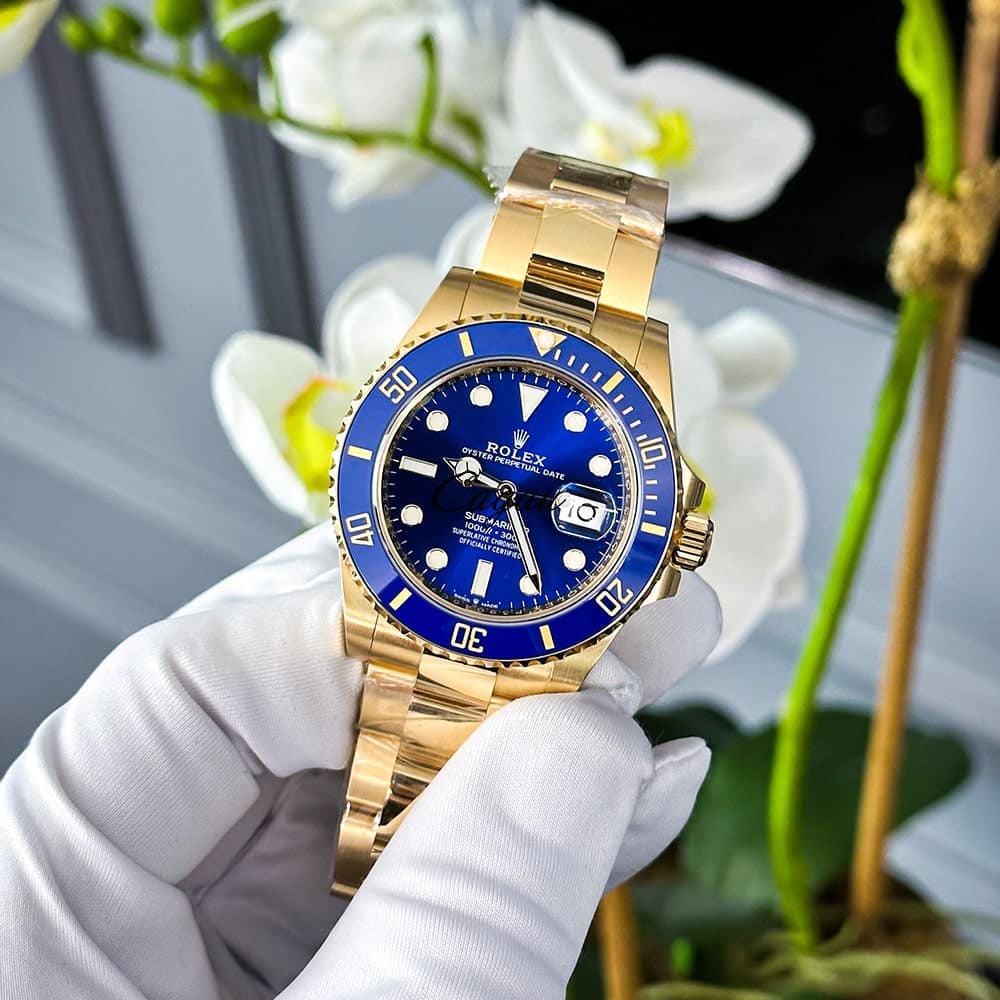 Rolex Submariner Dato 41 Mm 18 karat Gul Guld Oyster Kongeblå Urskive 2 1