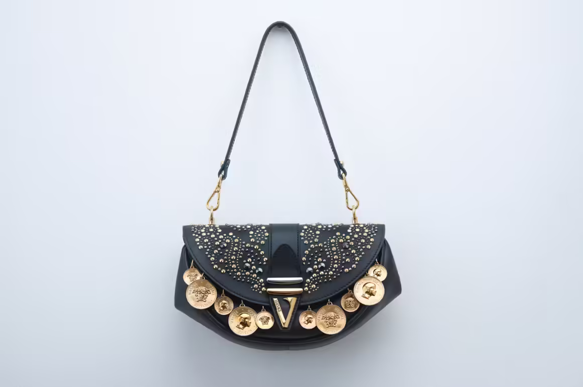 Er ægte Versace produceret i Italien?