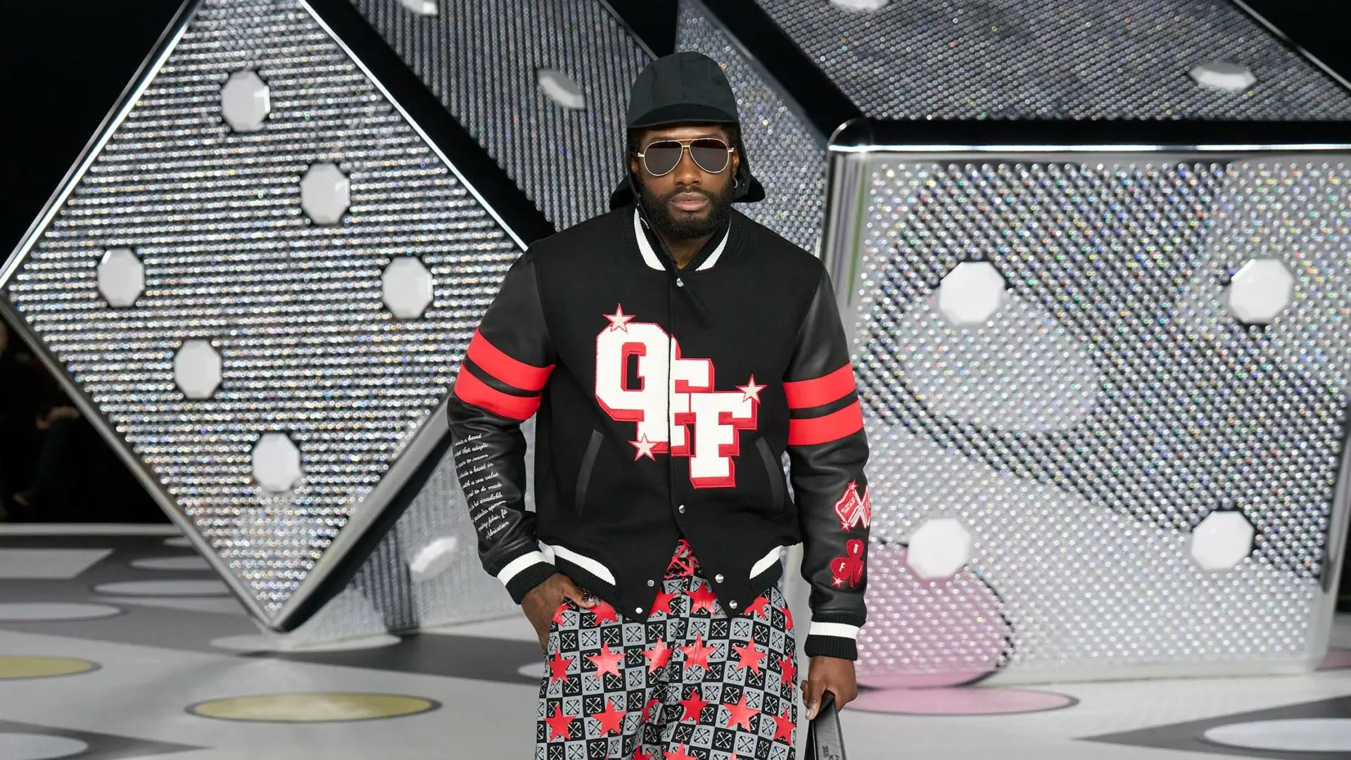 Luksuriøst Tøjmærke Solgt