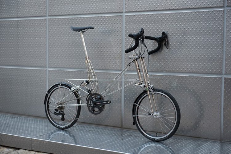 Moulton-cykel: Til hvem