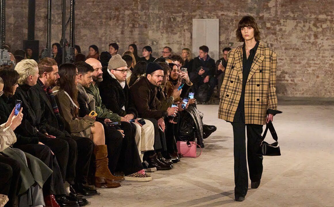 Ny kollektion Ami Paris Efterår Vinter 2025