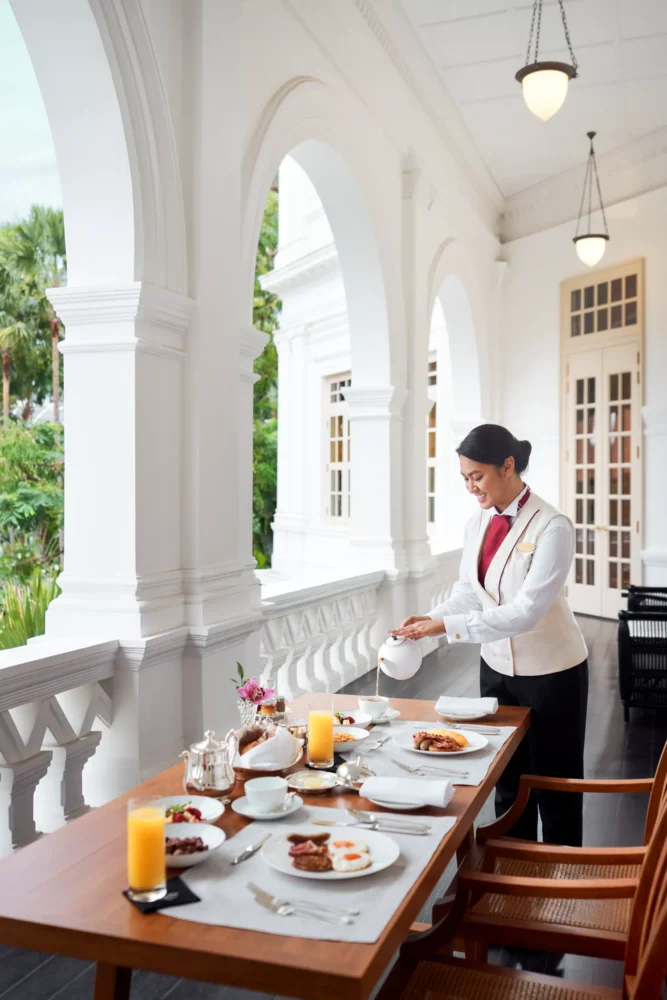 Raffles Hotel Singapore Betjening
