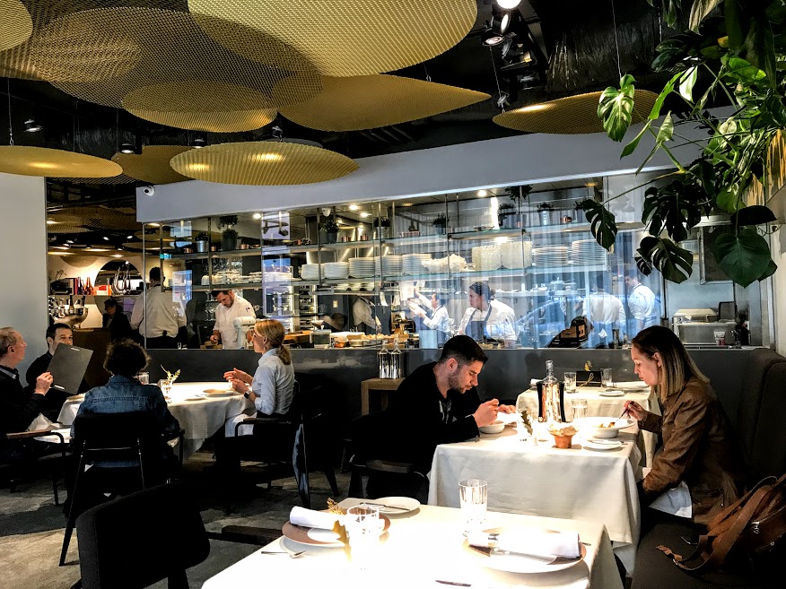 Restaurant Stand